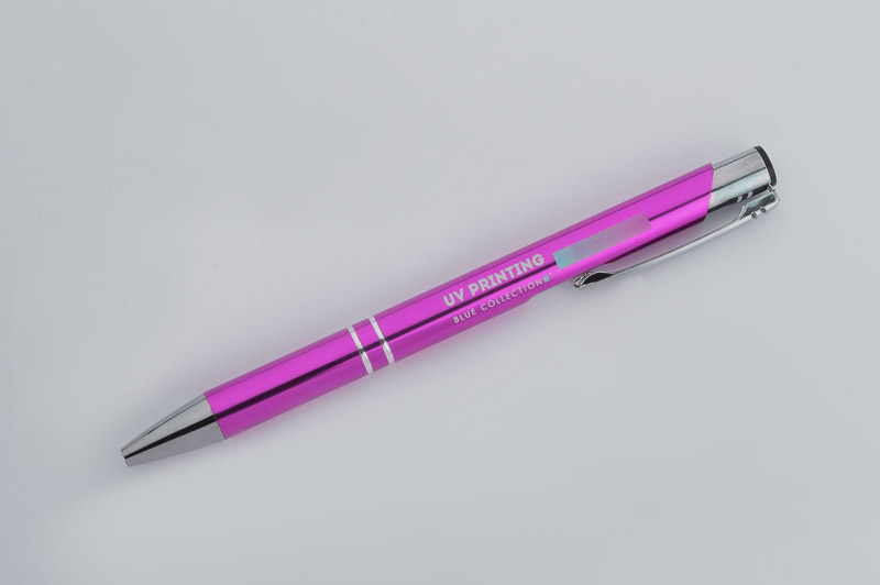 19600-21_uv-bxR0Aw