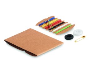 Kompaktowy zestaw do szycia COMPACT