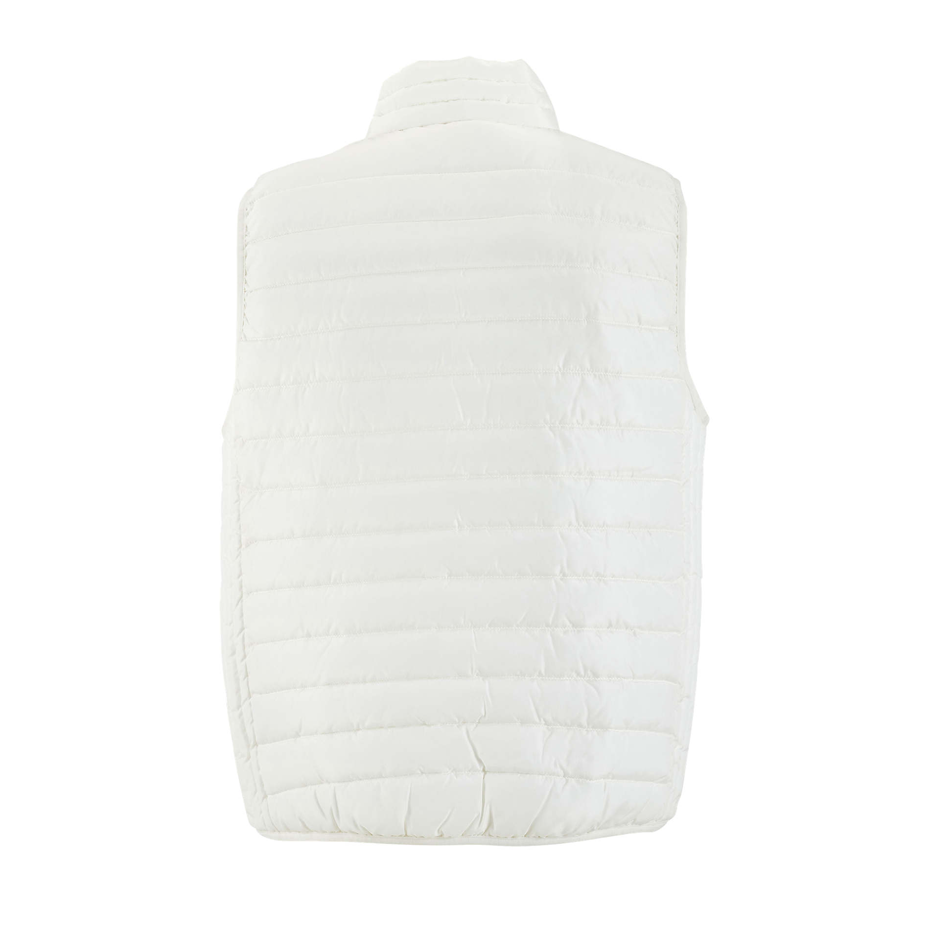 s04020-ww-back-h7Ogl3
