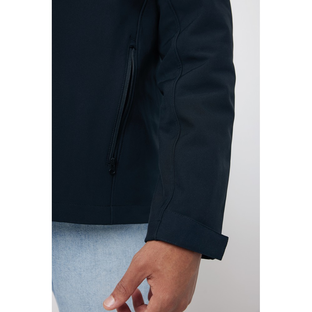T1700.001.L__B_9-eYF9Yl