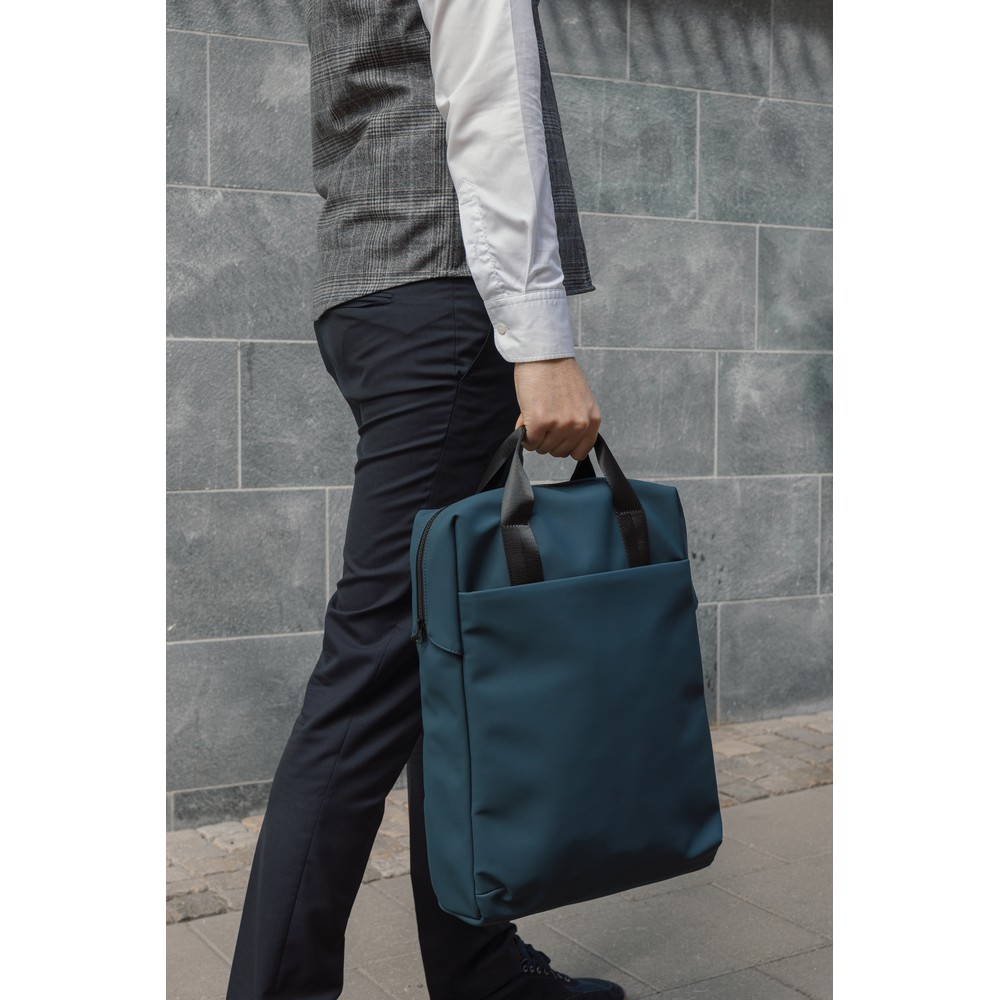 VG652-04_V7050025__M_405