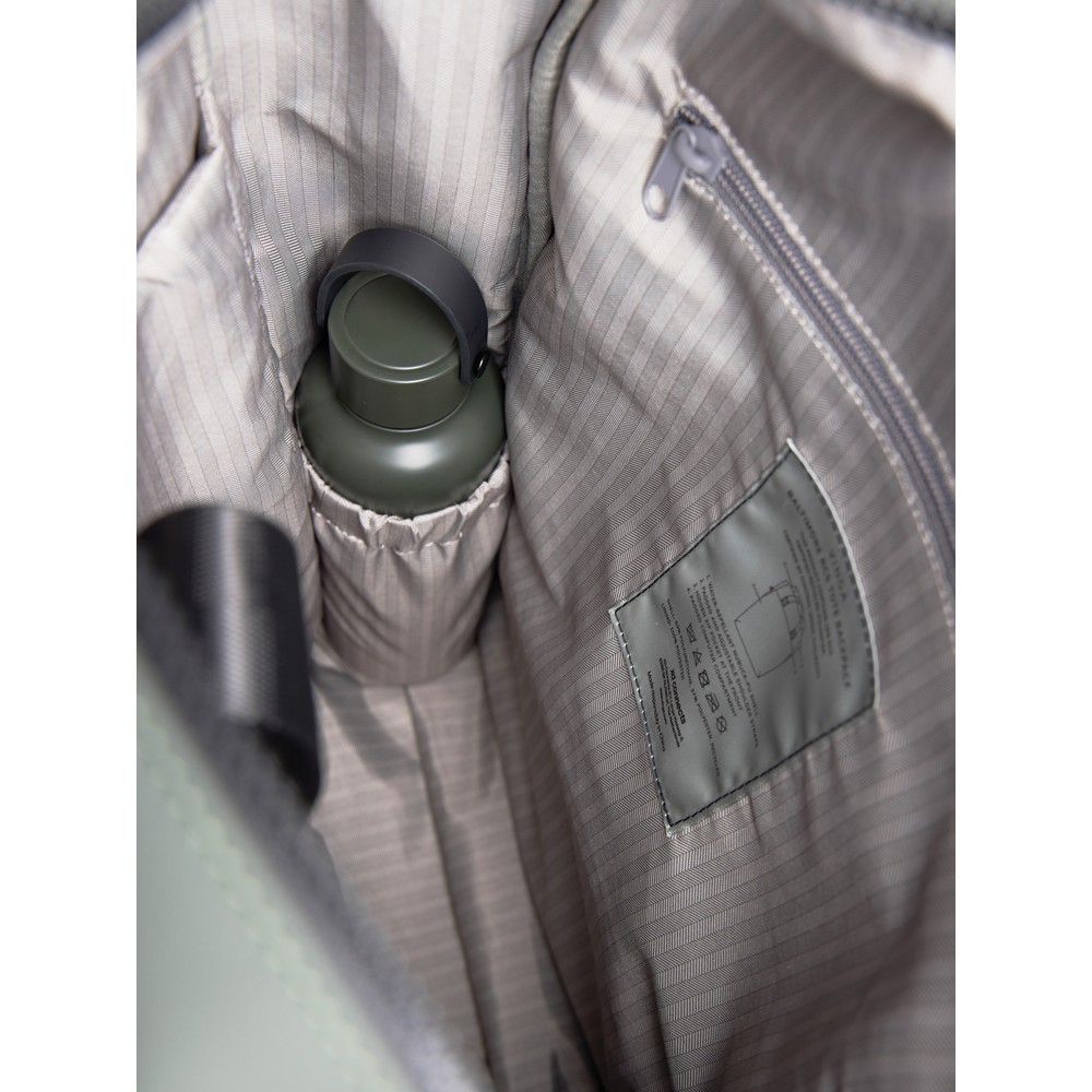 VG652-06_V7050007__B_5