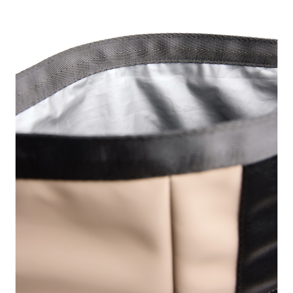 VG658-19_V7750219__B_3