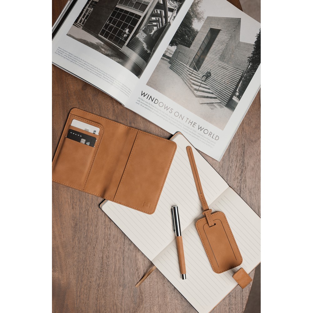 VG666-16_V8200409__M_401