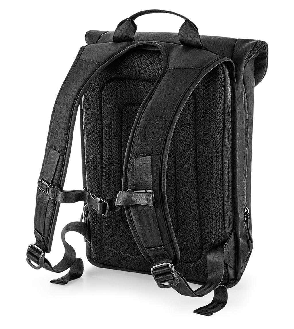 Plecak Pitch Black 12 Hour Daypack <ul> </li><li>100% poliester (1000D, Twist Weave) </li><li>Wytrzymałe pasy  </li><li>Wodoodporny, odporny na ścieranie materiał </li><li>Oddychający wyściełany tylny panel z siatki </li><li>Wyściełana kieszeń na laptopa z dostępem zewnętrznym, kompatybilna z laptopem do 13 </li><li>Wewnątrz elastyczny uchwyt na butelkę </li><li>Przednia kieszeń z organizerem </li><li>Metka TearAway  </li><li>Pojemność: 14 litrów, z możliwością rozszerzenia do 18 litrów </li><li>Wymiary: 33 x 48 (65) x 19 cm </li><li>Max. cylindryczne pole haftu: 9 </li><li>Max. powierzchnia nadruku: 17 x 9 cm</li></ul>