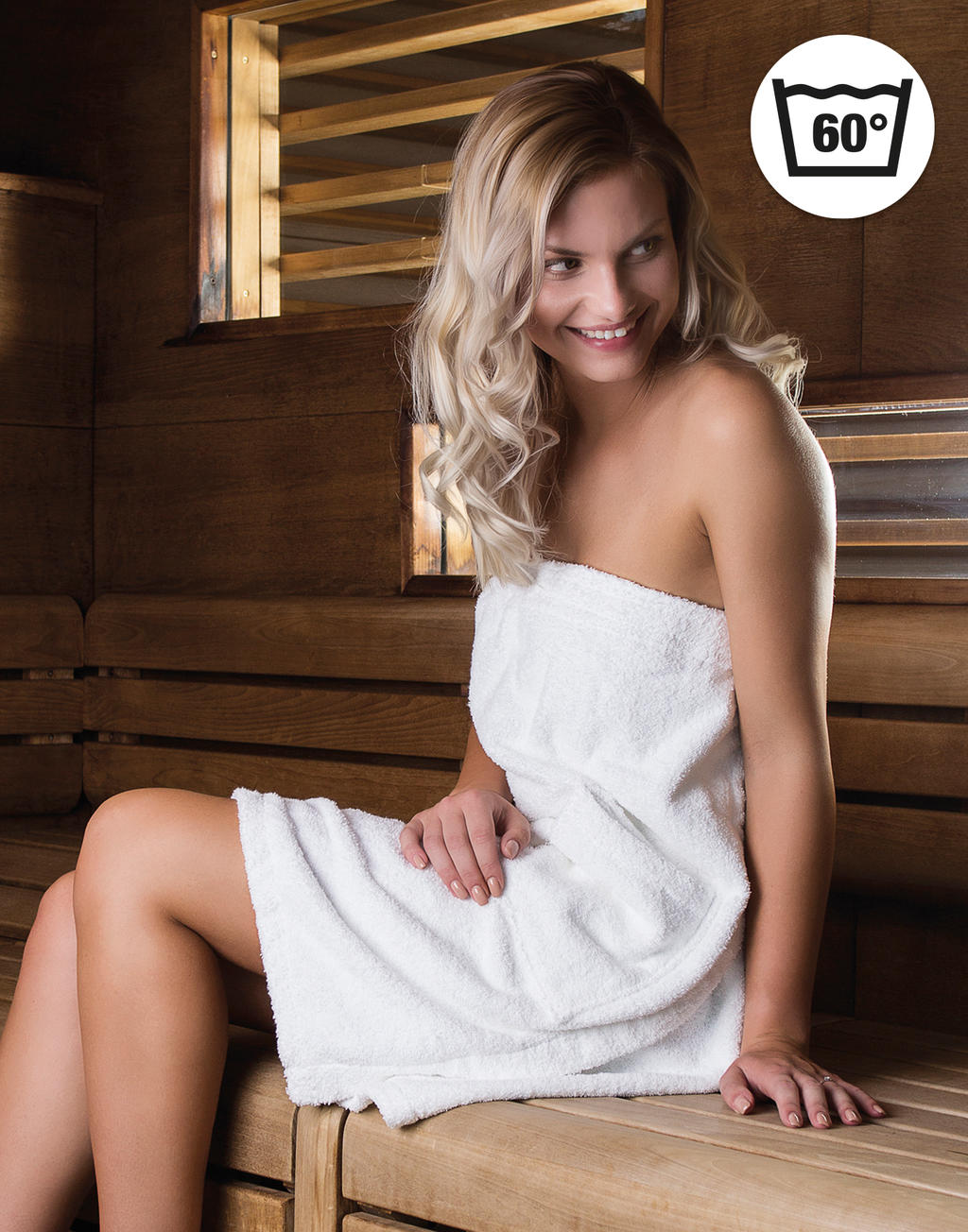 Ręcznik Sauna Rhône <ul> </li><li>420 g/m² </li><li>100% bawełna </li><li>Ręcznik do sauny </li><li>Elastyczna opaska na rzep ułatwiająca zawiązanie </li><li>Naszyta kieszeń: 15 x 18 cm </li><li>Zawieszka </li><li>Wymiary rozmiar S: 70 x 140 cm </li><li>Wymiary rozmiar L: 85 x 160 cm </li><li>Pranie w 60°C</li></ul>