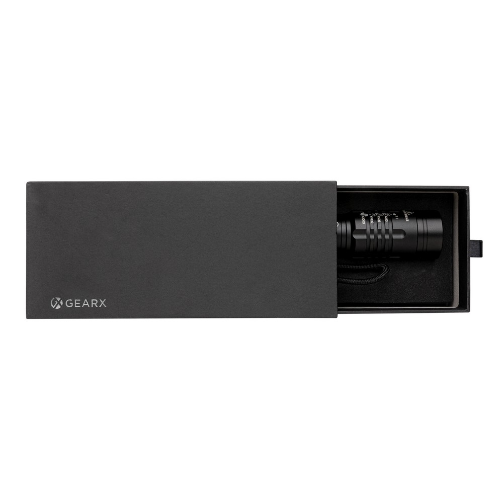 Latarka Gear X, ładowana przez USB Latarka o bardzo jasnym świetle, wodoodporna IPX4, wiązka 1000 lumenów sięgająca do 500 m, wysokiej jakości żarówka z 5 trybami świecenia, w tym SOS, wbudowany akumulator 2000 mAh pozwala na około 4 godziny ciągłego świecenia, ładowana za pomocą USB