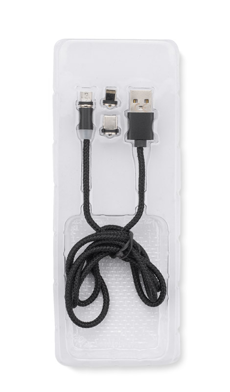 Kabel USB 3 w 1 MAGNETIC Kabel MAGNETIC to niezwykle praktyczny gadżet. Końcówki doczepiane są do kabla za pośrednictwem magnesu. Dzięki temu nie ma potrzeby ciągłego wkładania końcówki do telefonu, a co za tym idzie, złącze nie będzie narażone na szybkie zużycie. W zestawie znajdują się trzy różne wtyczki: micro USB, USB typu C i Lightning (iPhone). Dodatkowo, końcówka kabla świeci się na niebiesko, co pomoże odnaleźć telefon w ciemnym pomieszczeniu. Sam przewód powleczony jest wzmacnianym materiałem i ma długość ok. 1 m. Kabel służy wyłącznie do ładowania.