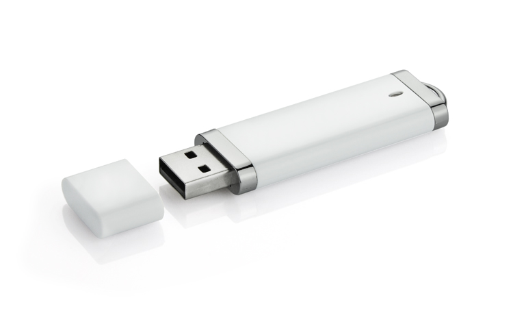 Pamięć USB BRIS 8 GB 
Przenośna pamięć USB wykonana z tworzywa o pojemności 8GB. Standard USB 2.0, szybkość zapisu: 4,5Mb/s,odczytu: 20Mb/s. Pamięć USB objęta jest 5 letnią gwarancją producenta oraz posiada certyfikat CE. 
