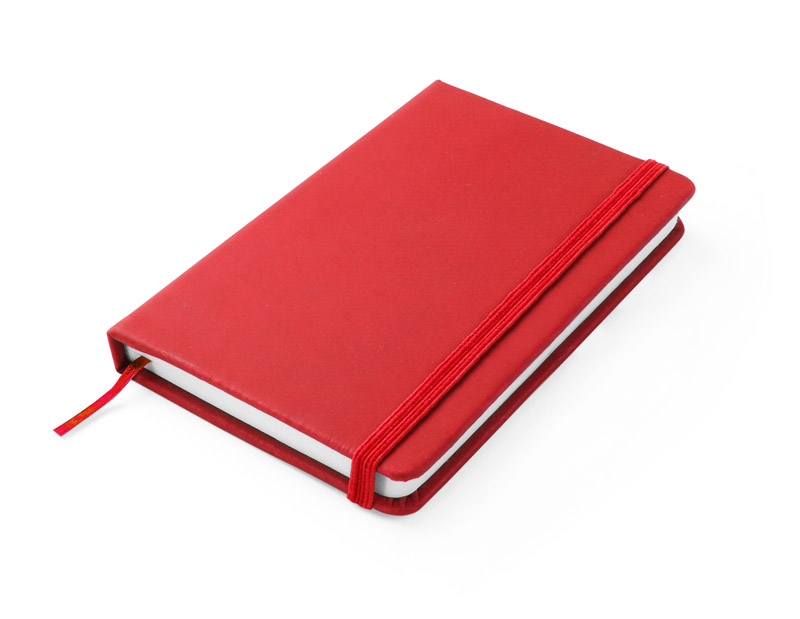 Notes VITAL A6 Gustowny notes A6 z kolorową gumką wykonany z ekoskóry PU. Notes zawiera 80 kartek ecru w linie koloru pomarańczowego. Logo nadrukujemy na okładce.