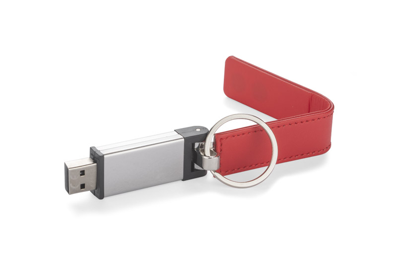 Pamięć USB BUDVA 8 GB (skórka) 

Przenośna pamięć USB o pojemności 8 GB wykonana z metalu oraz ekoskóry. Logo wykonamy metodą graweru. Standard USB 2.0, szybkość zapisu: 5 MB/s; szybkość odczytu: 14 MB/s. Pamięć USB objęta jest 5 letnią gwarancją producenta oraz posiada certyfikat CE.

