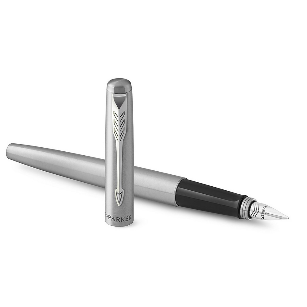 Pióro wieczne Parker Jotter Core Pióro wieczne Parker Jotter Core z zatyczką, wkład w niebieskim kolorze,  zapakowane w pudełko upominkowe, produkt wykonany z metalu i stali nierdzewnej