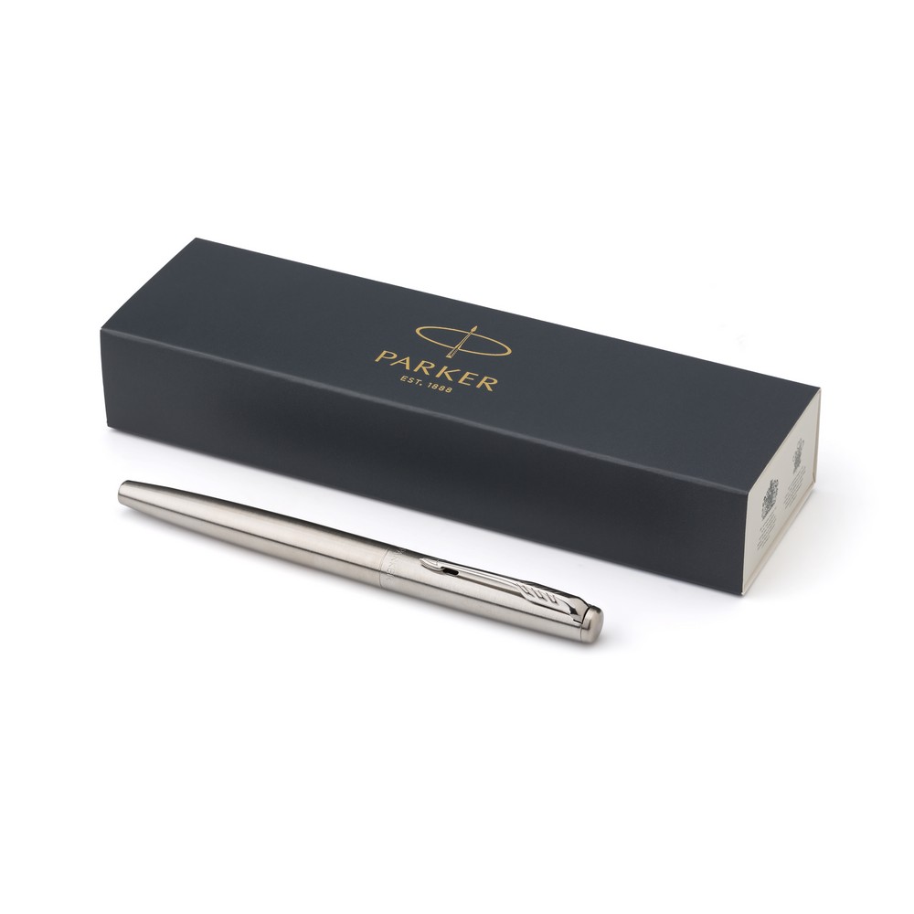 Pióro wieczne Parker Jotter Core Pióro wieczne Parker Jotter Core z zatyczką, wkład w niebieskim kolorze,  zapakowane w pudełko upominkowe, produkt wykonany z metalu i stali nierdzewnej