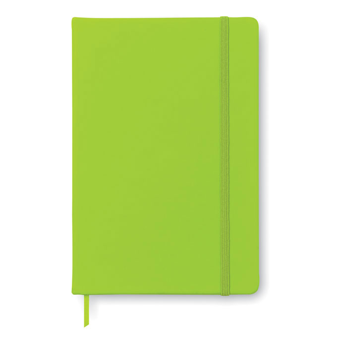 Notes A5, 96 kartek Notes A5 z twardą okładką z PU. 192 gładkie strony z papieru z recyklingu (96 kartek). Dopasowane kolorystycznie elastyczne zamknięcie i tasiemka .