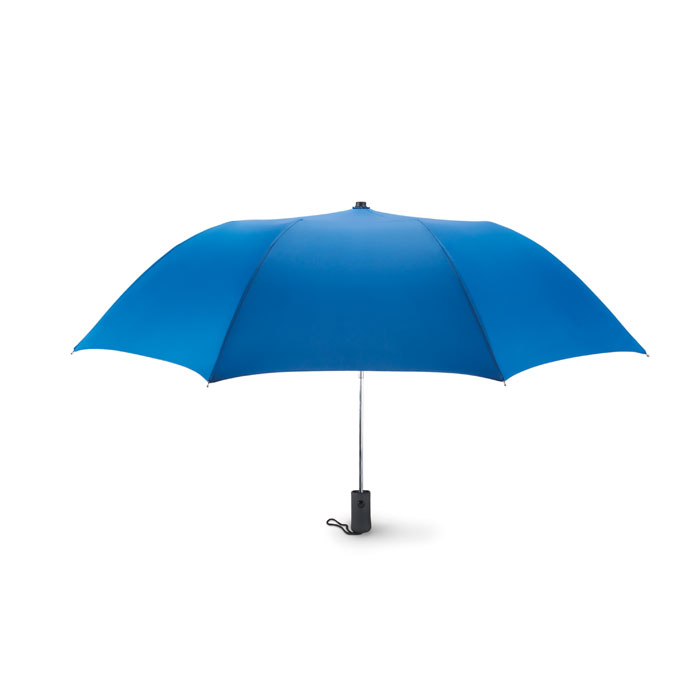 Parasol automatyczny 21 cali Parasol 21cali, otwierany automatycznie, składany na 2. Wykonany z wysokiej jakości poliestru pongee 190T, trzon, żebra i końcówki ocynkowane. Czarna gumowana rączka z ABS. Posiada dopasowane etui. Zamykany manualnie.