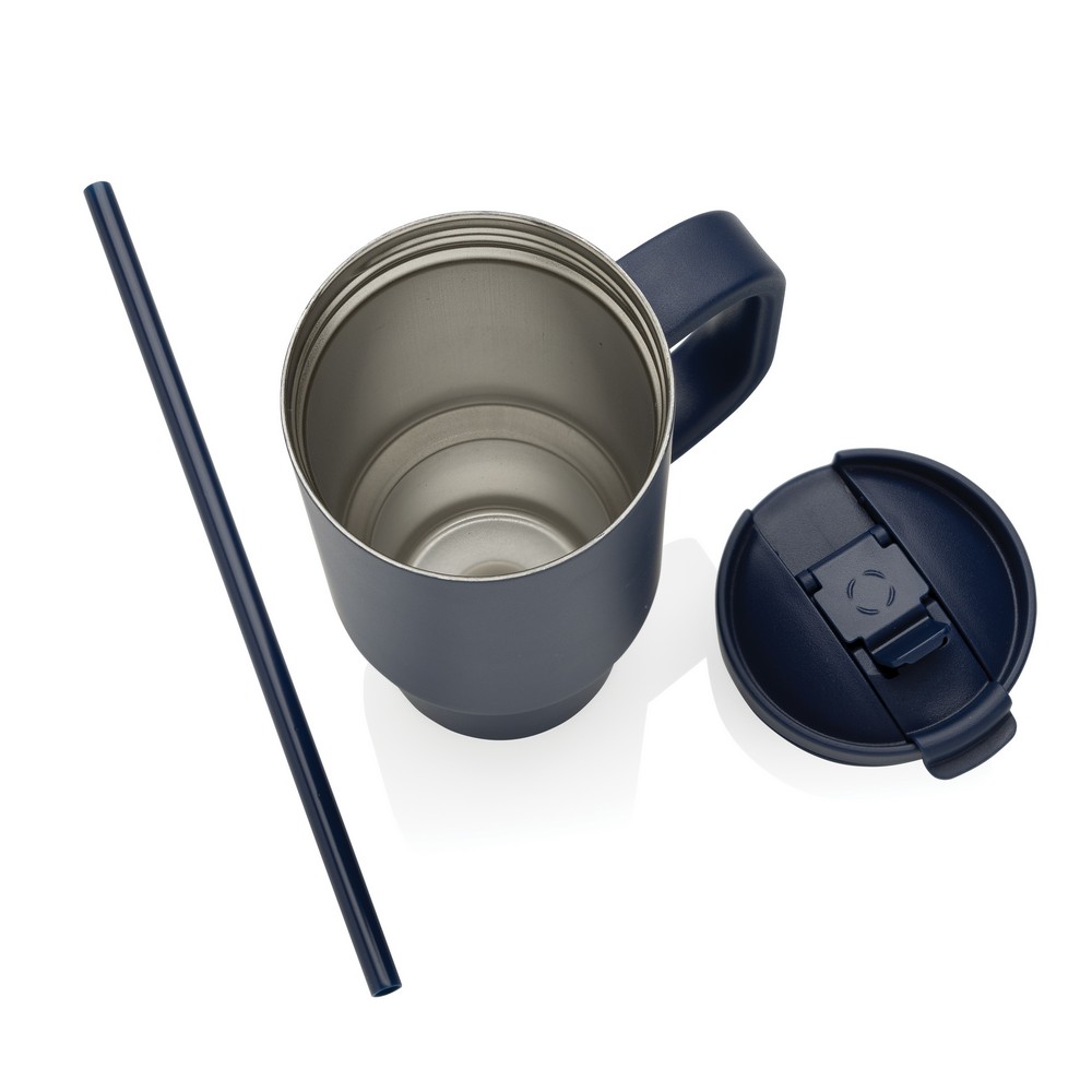 Kubek termiczny 480 ml Cruiser Kubek termiczny 480 ml, podwójne ścianki z próżnią pomiędzy dzięki czemu kubek posiada funkcję termosu, posiada słomkę i szeroki otwór do picia, wykonany z materiałów z recyklingu, całkowita zawartość materiałów z recyklingu obliczona na podstawie wagi całkowitej produktu: 73%