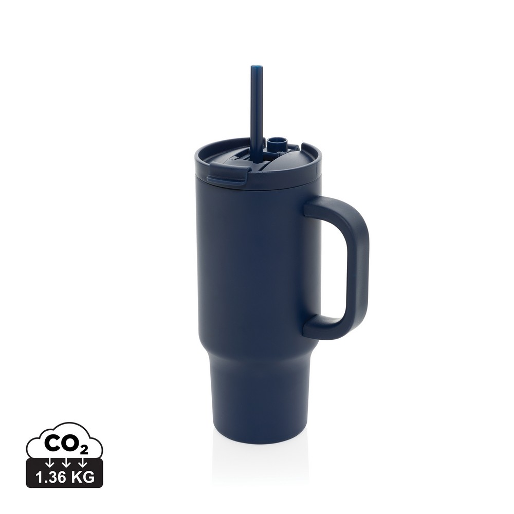 Kubek termiczny 480 ml Cruiser Kubek termiczny 480 ml, podwójne ścianki z próżnią pomiędzy dzięki czemu kubek posiada funkcję termosu, posiada słomkę i szeroki otwór do picia, wykonany z materiałów z recyklingu, całkowita zawartość materiałów z recyklingu obliczona na podstawie wagi całkowitej produktu: 73%