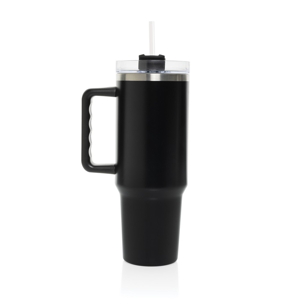 Kubek termiczny 1200 ml Stadley Kubek termiczny 1200 ml, podwójne ścianki z próżnią pomiędzy dzięki czemu kubek posiada funkcję termosu, posiada słomkę i szeroki otwór do picia, wykonany z materiałów z recyklingu, całkowita zawartość materiałów z recyklingu obliczona na podstawie wagi całkowitej produktu: 29%