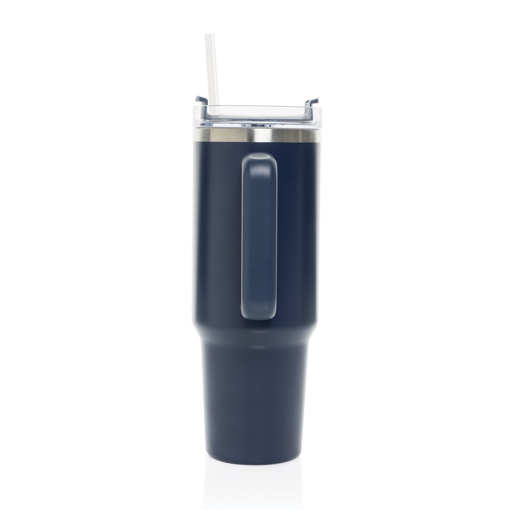 Kubek termiczny 1200 ml Stadley Kubek termiczny 1200 ml, podwójne ścianki z próżnią pomiędzy dzięki czemu kubek posiada funkcję termosu, posiada słomkę i szeroki otwór do picia, wykonany z materiałów z recyklingu, całkowita zawartość materiałów z recyklingu obliczona na podstawie wagi całkowitej produktu: 29%