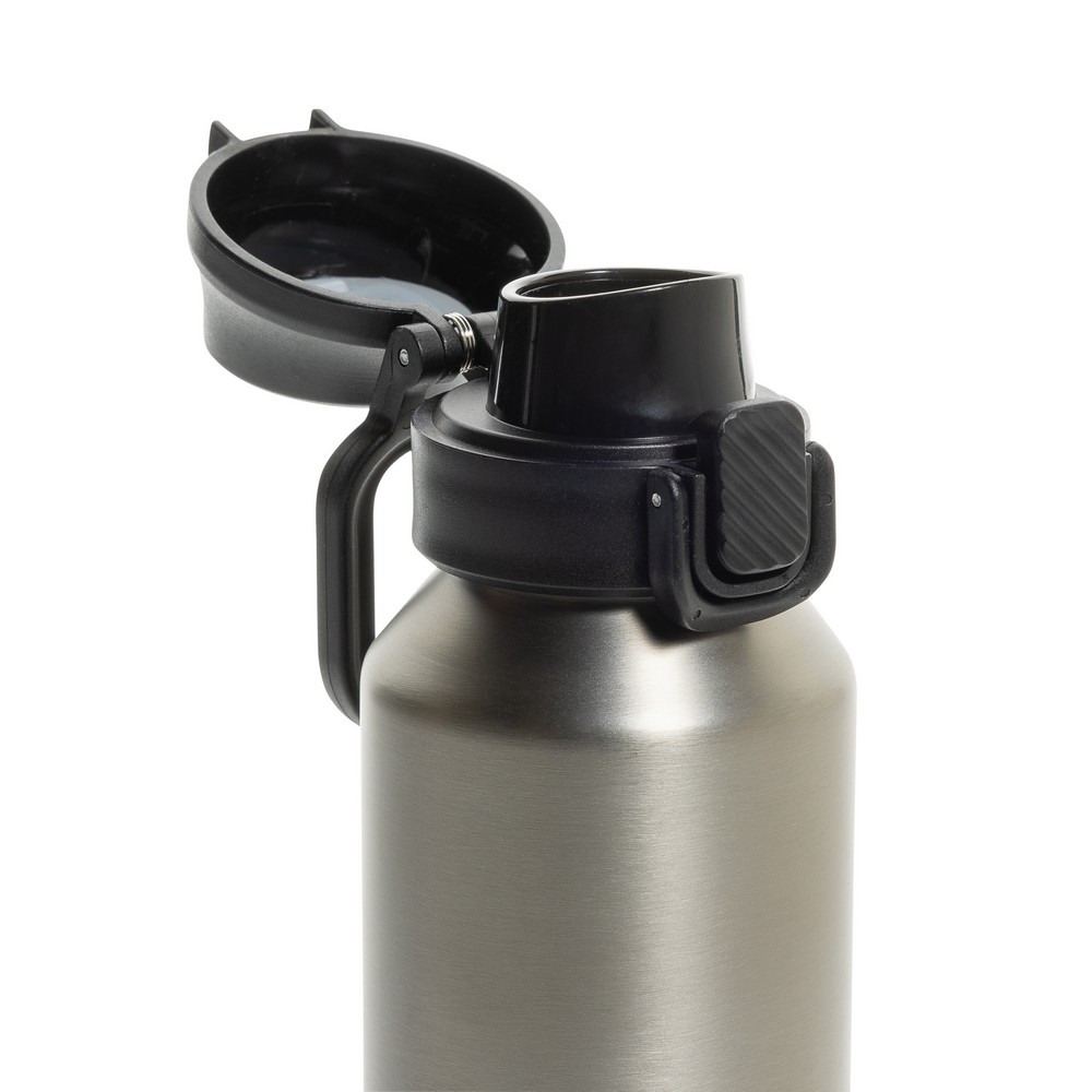Butelka sportowa 600 ml Via Butelka sportowa 600 ml, nie wymaga obsługi oburącz, wykonana z materiałów z recyklingu, całkowita zawartość materiałów z recyklingu obliczona na podstawie wagi całkowitej produktu: 73%