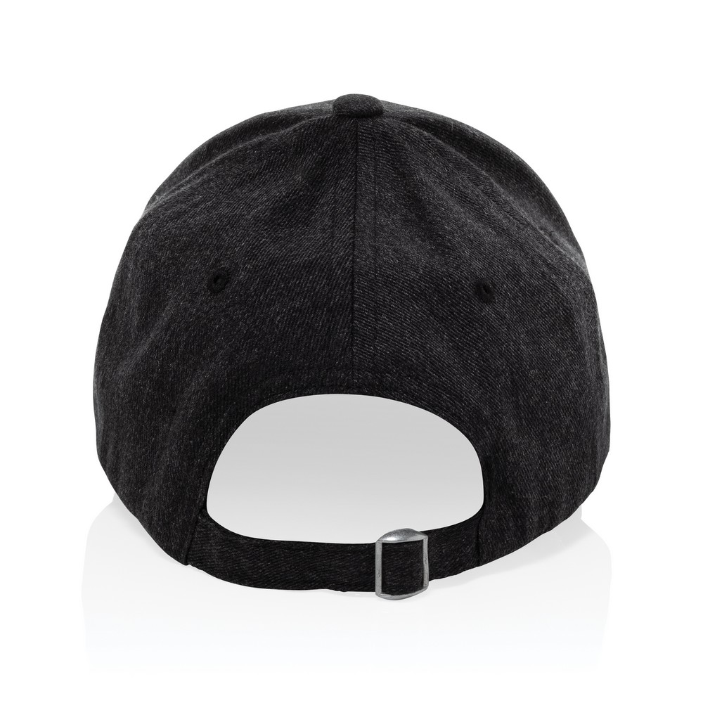 Czapka z daszkiem Milo AWARE™ Czapka z daszkiem, 6 paneli, otwory wentylacyjne, metalowa klamra, wykonana z 70% bawełny i 30% poliestru o gramaturze 200 g/m2 pochodzących z recyklingu, dzięki zastosowaniu technologii AWARE™ wykorzystane włókna bawełny są identyfikowalne z pochodzenia