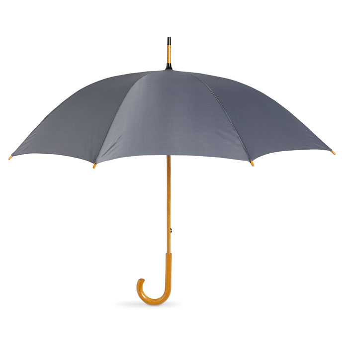 Parasol z drewnianą rączką Parasol z drewnianą rączką, ręcznie otwierany i zamykany. Drewniany trzon, kocówki oraz szpic. Czarne, lakierowane żebra, drewniane wykończenia. Rozmiar: 23 cale Materiał: poliester 190T.