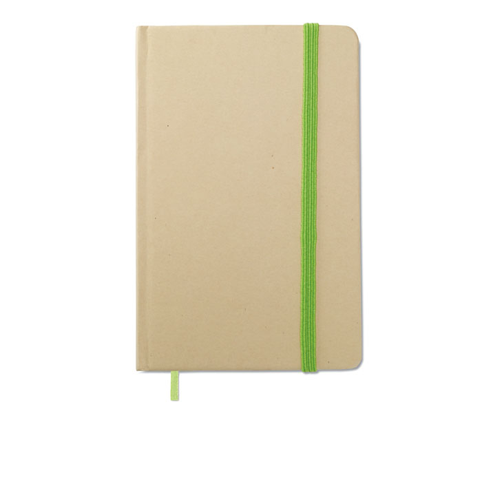 Notes z recyklingu Notatnik A6 z twardą okładką z papieru z recyklingu. Oprawa kartonowa. 192 strony z czystego papieru makulaturowego (96 arkuszy). Elastyczny pasek zamykający i zakładka ze wstążki.
