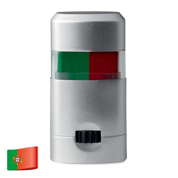 Flamastry do malowania. Trójkolorowe flamastry do malowania po twarzy. Pakowane w srebrne plastikowe pudełko z przezroczystym wieczkiem. Barwy flag Hiszpanii, Niemiec, Włoch, Holandii.