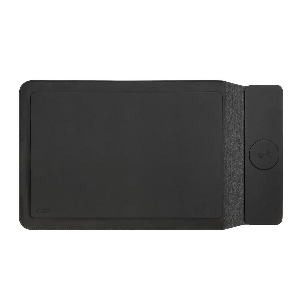 Pokrowiec na laptopa 15,6", magnetyczna ładowarka bezprzewodowa 15W Swiss Peak Pokrowiec na laptopa do 15,6”, magnetyczna ładowarka bezprzewodowa 15W, wejście USB-C, wykonany z materiałów pochodzących z recyklingu