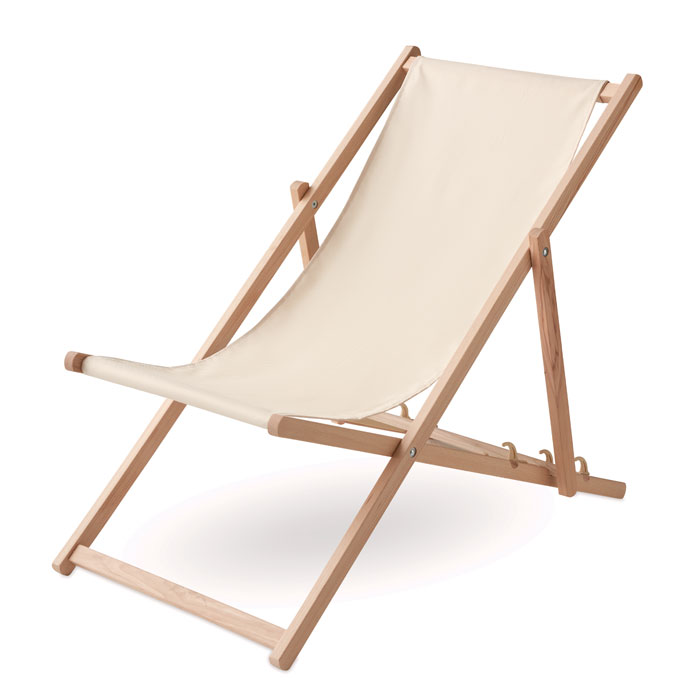 Drewniane krzesło plażowe Drewniany tradycyjny leżak plażowy. Zabierz to przenośne i składane krzesło ze sobą na plażę lub do parku, aby zrelaksować się po południu. Jest to również wspaniały, naturalnie wyglądający mebel do własnego ogrodu, lub na balkon, gdzie można usiąść i cieszyć się słońcem. Maksymalne obiążenie: 110kg. Wyprodukowano w UE. Ten produkt może być dostarczany tylko w wielokrotnościach 2 szt (ze względu na opakowanie zewnętrzne).